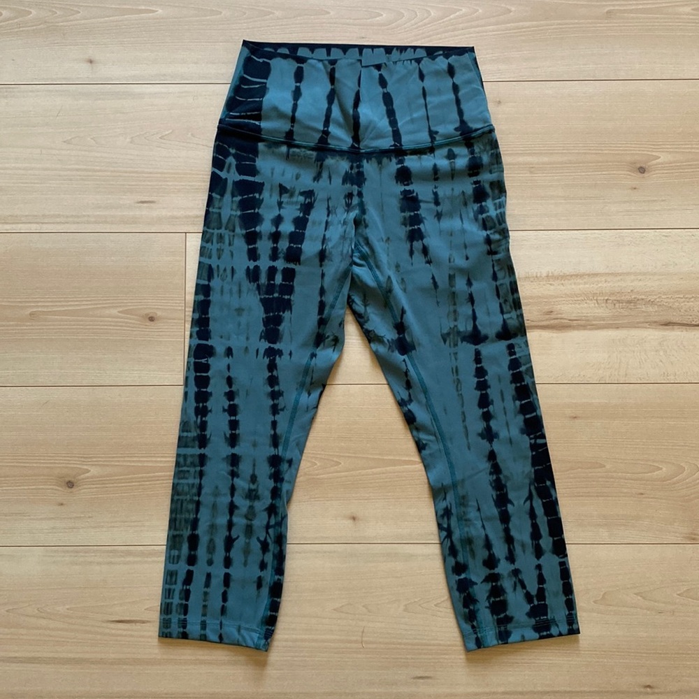 Lululemon Cropped Leggings